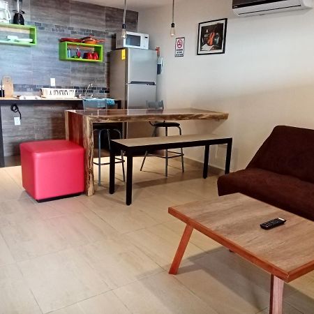 קנקון Brisas 10 Beachside Suites מראה חיצוני תמונה