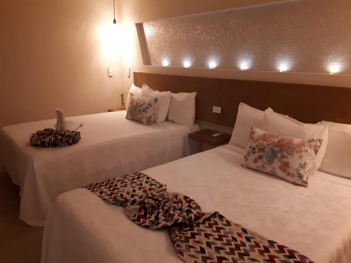 קנקון Brisas 10 Beachside Suites מראה חיצוני תמונה