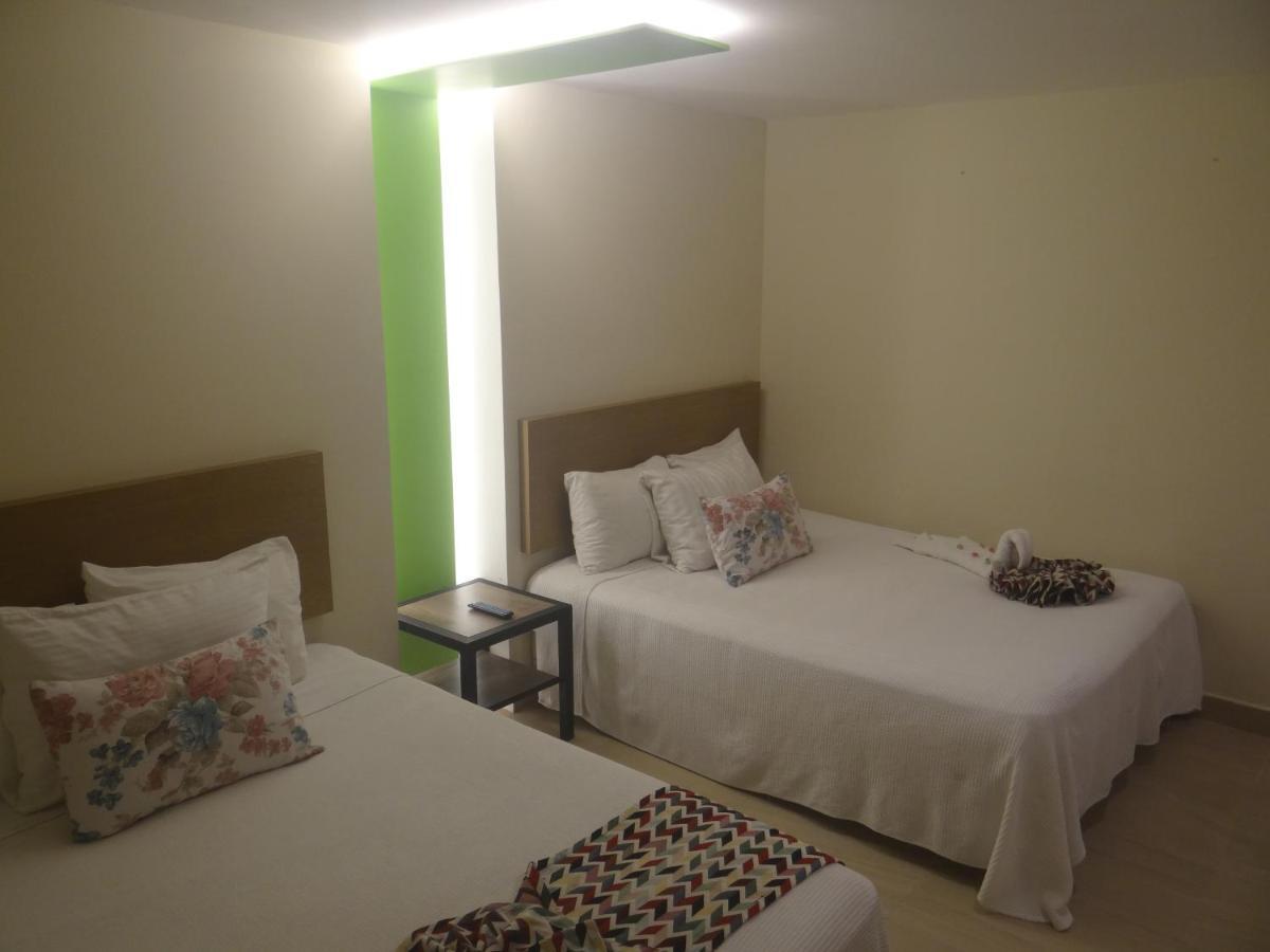 קנקון Brisas 10 Beachside Suites מראה חיצוני תמונה