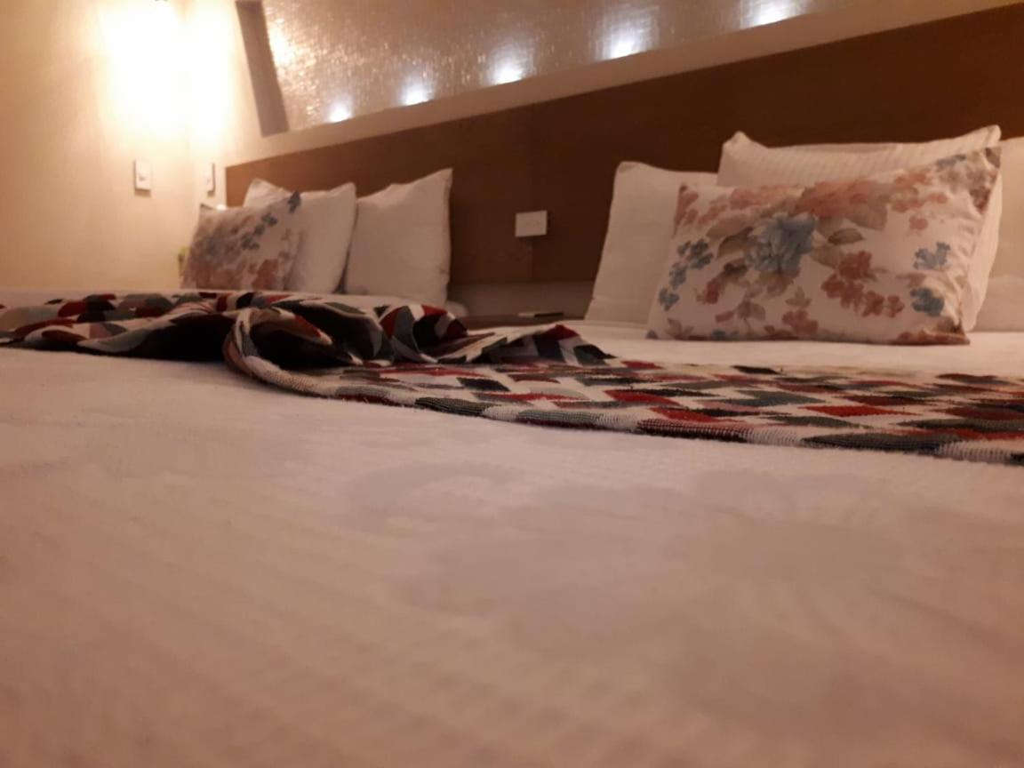 קנקון Brisas 10 Beachside Suites מראה חיצוני תמונה