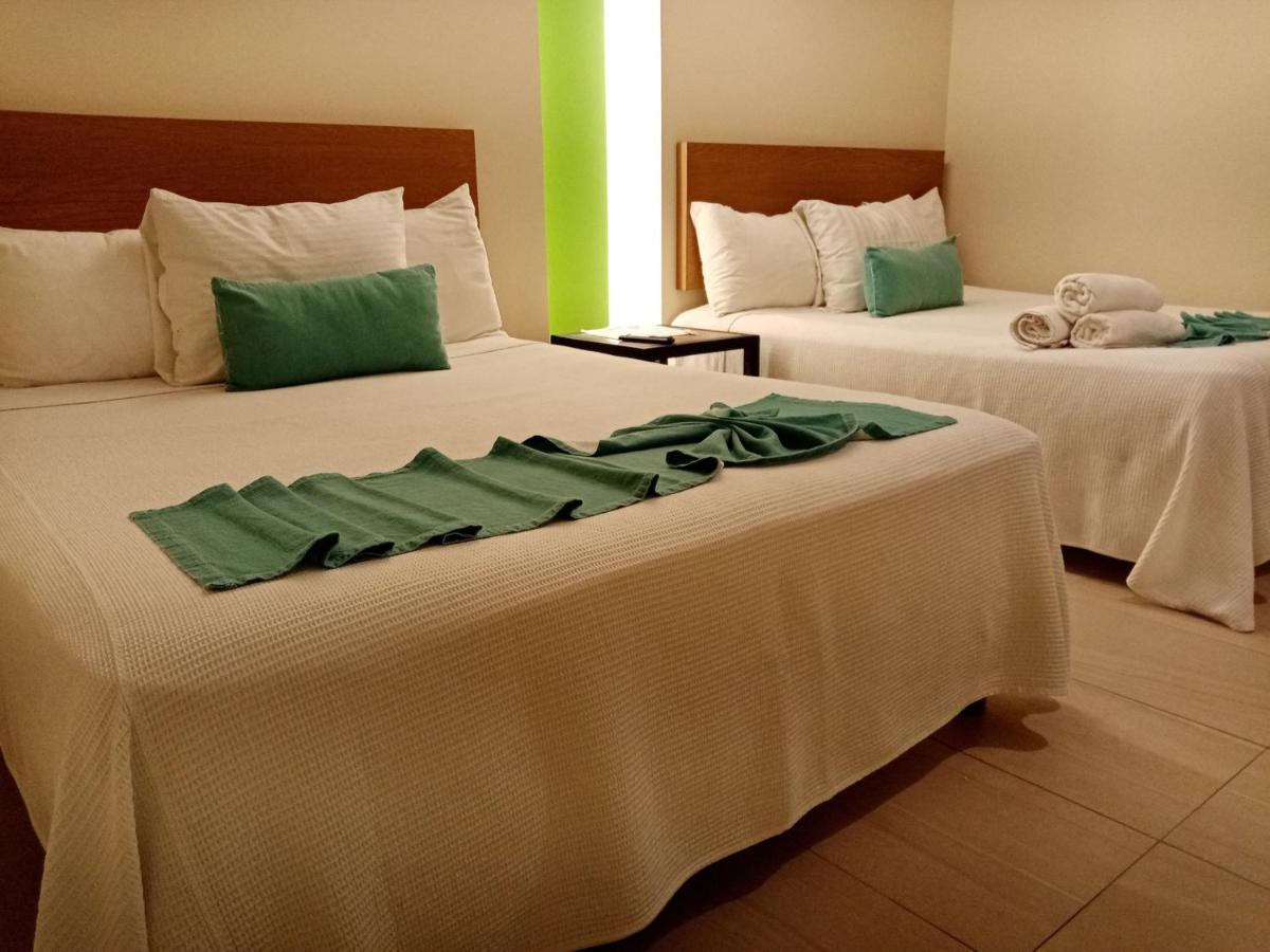 קנקון Brisas 10 Beachside Suites מראה חיצוני תמונה