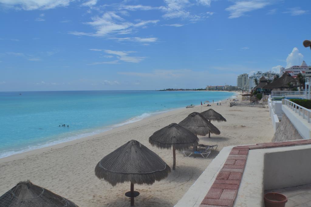 קנקון Brisas 10 Beachside Suites מראה חיצוני תמונה
