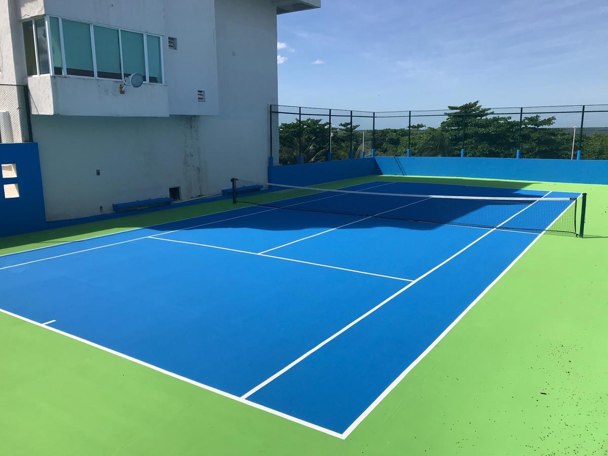 קנקון Brisas 10 Beachside Suites מראה חיצוני תמונה