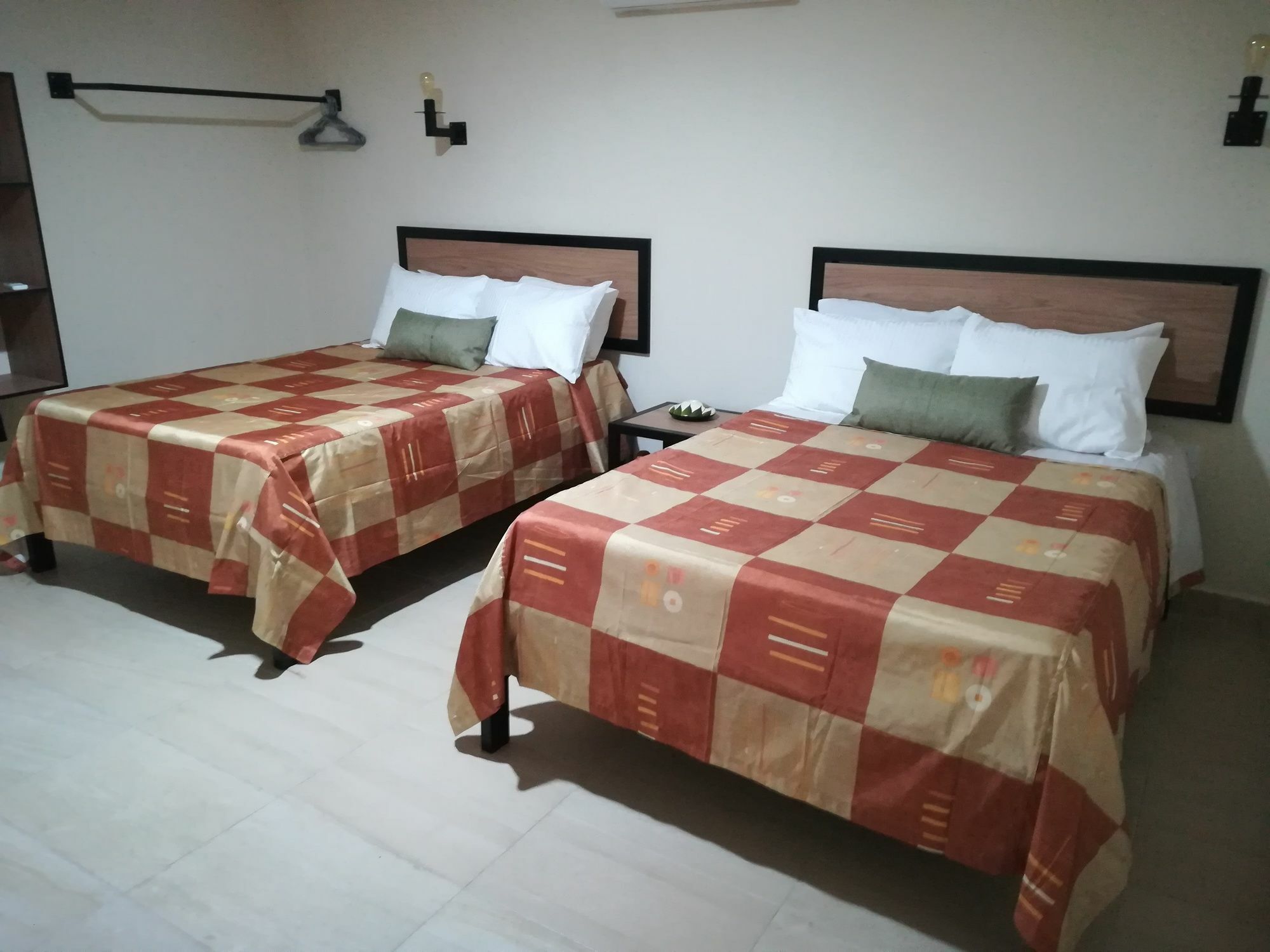 קנקון Brisas 10 Beachside Suites מראה חיצוני תמונה