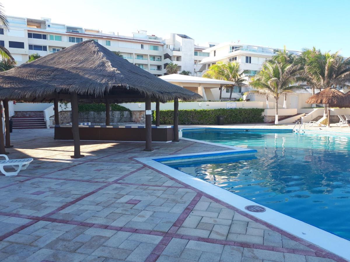 קנקון Brisas 10 Beachside Suites מראה חיצוני תמונה